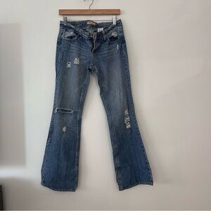 Paris blues distressed low‎ rise juniors jeans size 7